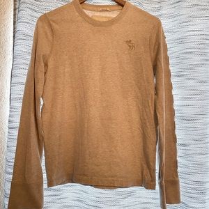 Sized small long sleeved, beige, Abercrombie shirt. Muscle fit.